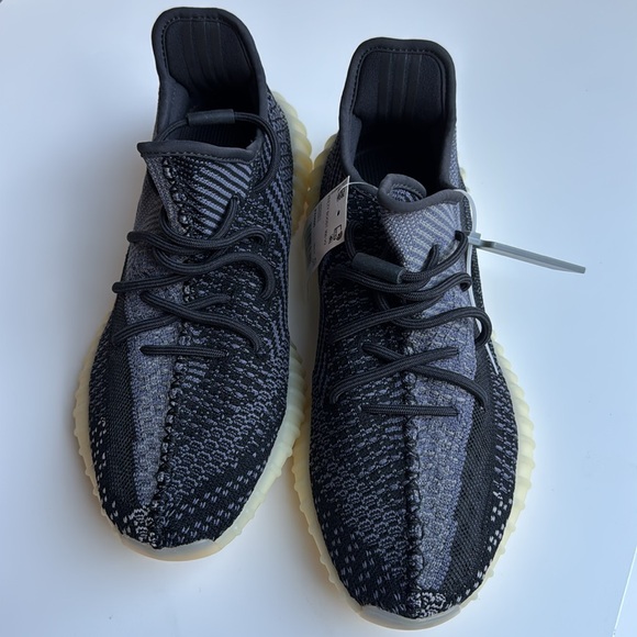 YEEZY Boost 350 V2 - Picture 6 of 7